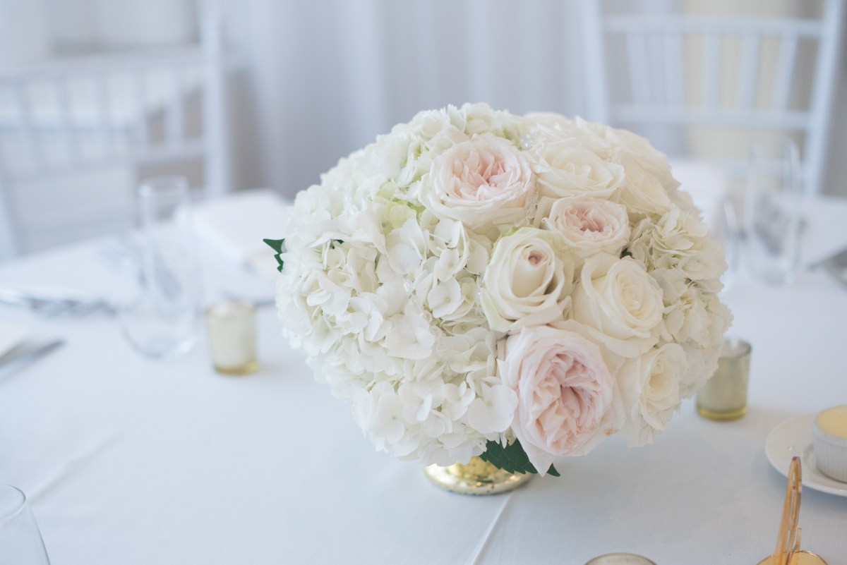 Kristin and Derek's Elegant Glittering Gold and Crisp White Belle Mer Wedding on The Newport Bride a Rhode Island Wedding Blog