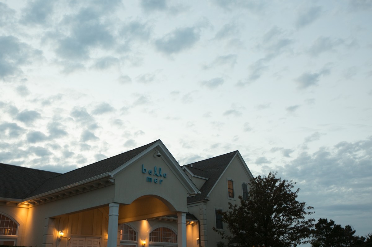 Kristin and Derek's Elegant Glittering Gold and Crisp White Belle Mer Wedding on The Newport Bride a Rhode Island Wedding Blog