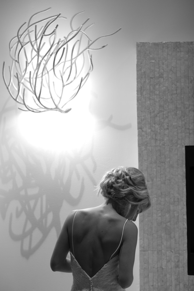 Kristin and Derek's Elegant Glittering Gold and Crisp White Belle Mer Wedding on The Newport Bride a Rhode Island Wedding Blog