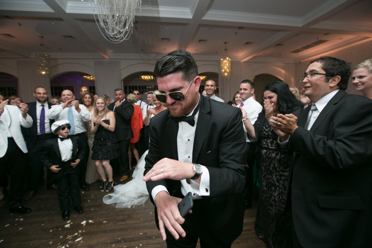 Kristin and Derek's Elegant Glittering Gold and Crisp White Belle Mer Wedding on The Newport Bride a Rhode Island Wedding Blog