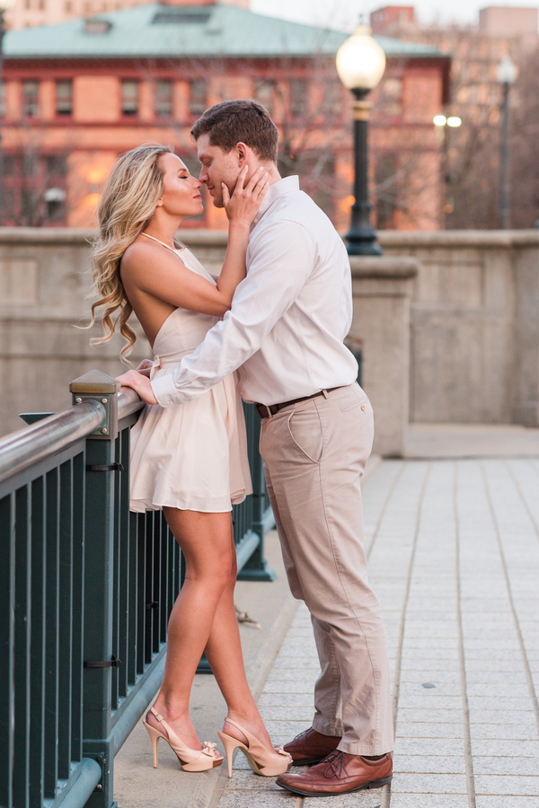 PPatriot's Cheerleader and her Engineer Husband's Providence Engagement Shoot on The Newport Brideatriot's Cheerleader and her Engineer Husband's Providence Engagement Shoot on The Newport Bride