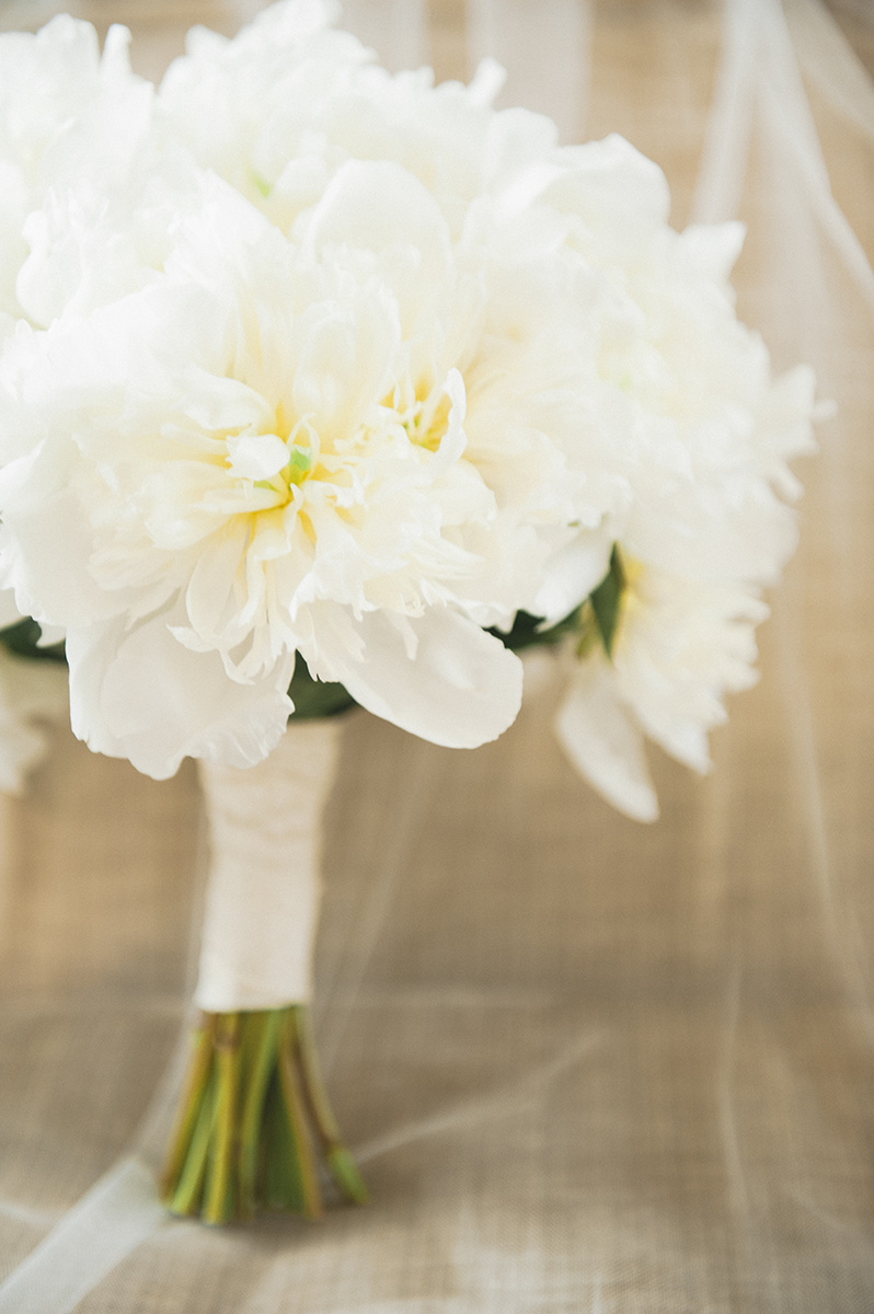 Summer Garden Wedding at a historic mansion in Bristol, RI on The Newport Bride