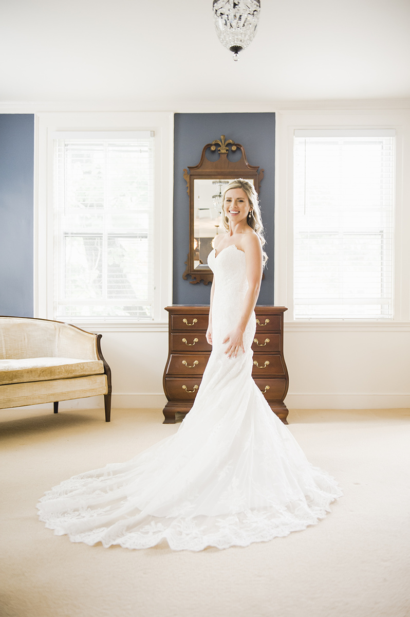 Summer Garden Wedding at a historic mansion in Bristol, RI on The Newport Bride