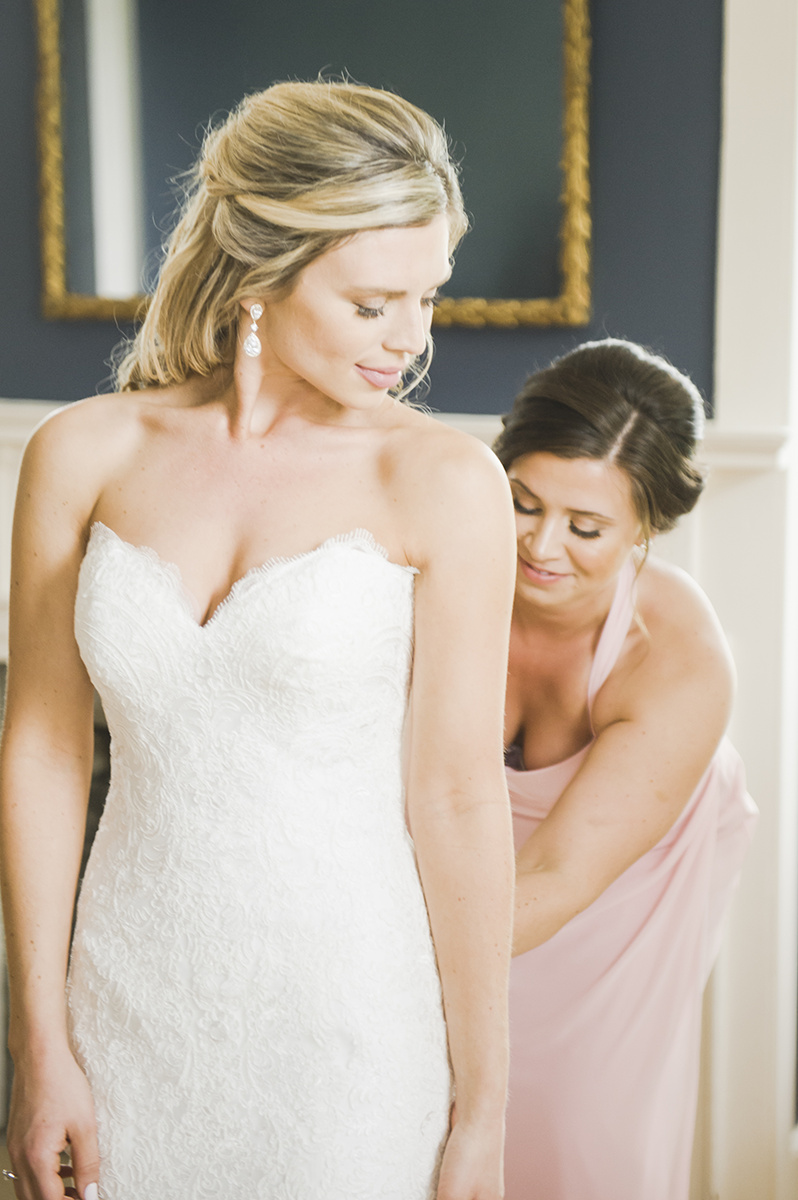 Summer Garden Wedding at a historic mansion in Bristol, RI on The Newport Bride