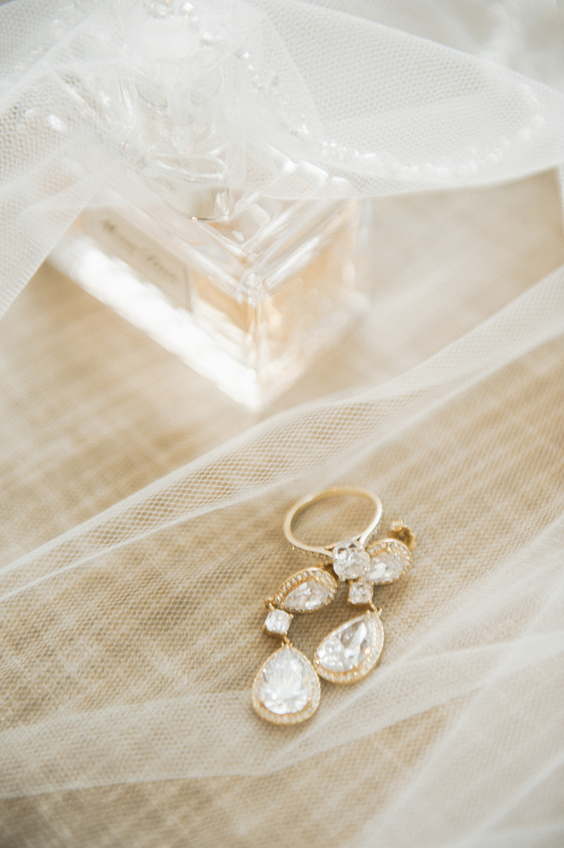 Summer Garden Wedding at a historic mansion in Bristol, RI on The Newport Bride