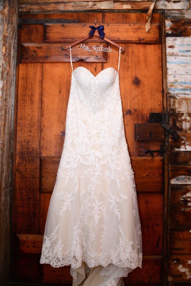 Cassie and Brandon's Navy Castle Hill Inn Wedding