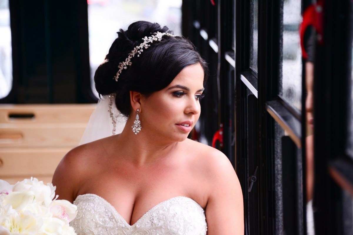 Cassie and Brandon's Navy Castle Hill Inn Wedding