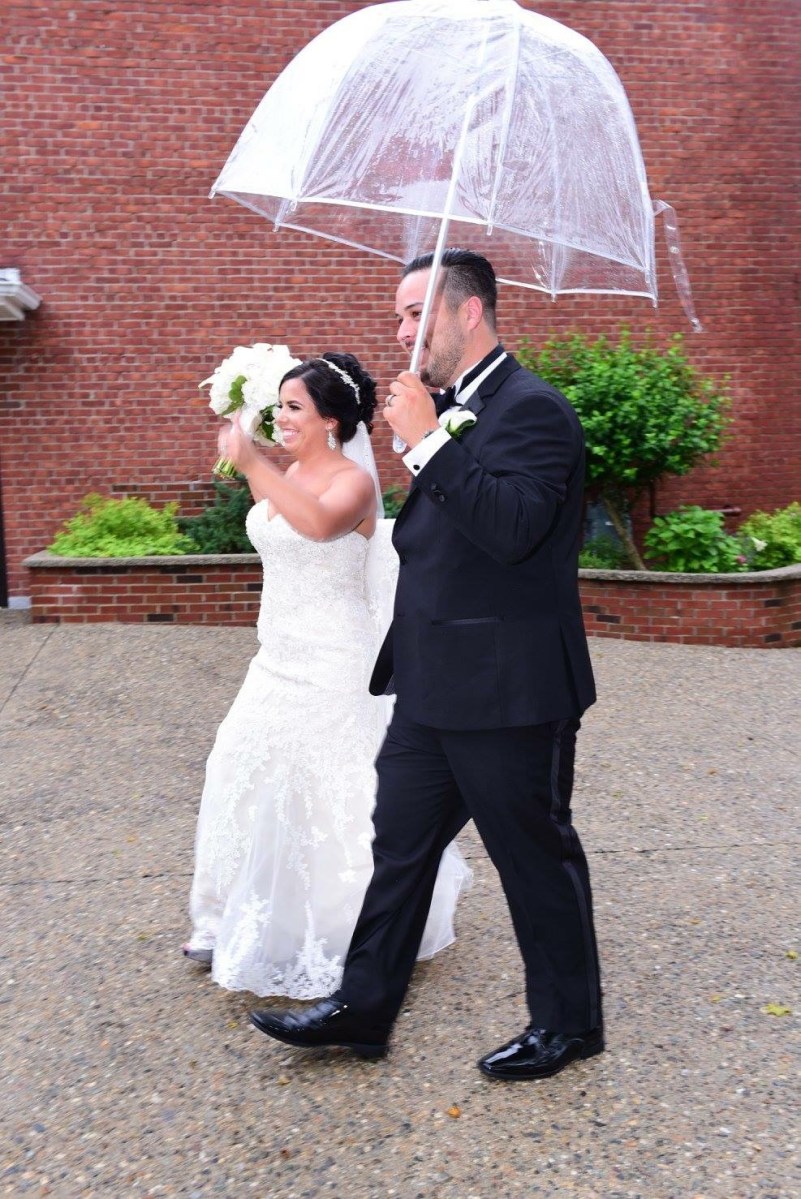 Cassie and Brandon's Navy Castle Hill Inn Wedding