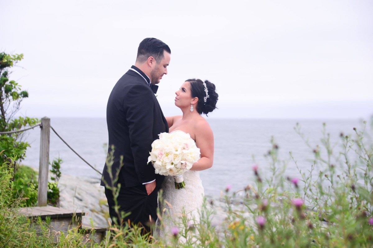 Cassie and Brandon's Navy Castle Hill Inn Wedding