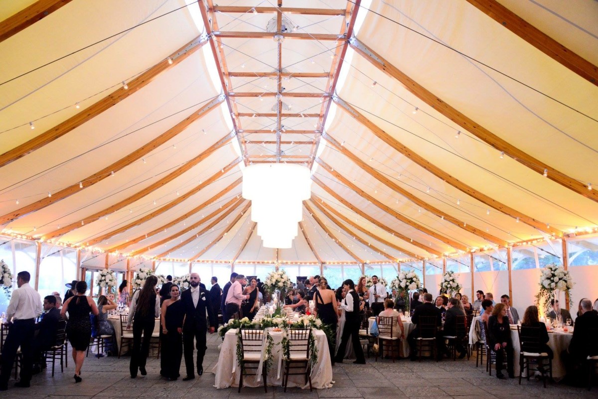 Cassie and Brandon's Navy Castle Hill Inn Wedding