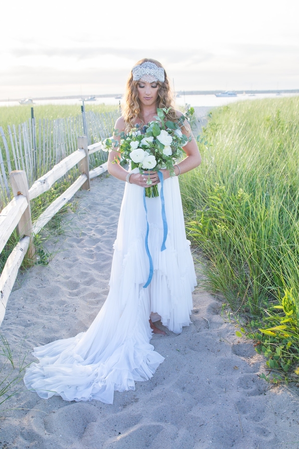 Sea Side Siren Bride Styled Shoot on The Newport Bride
