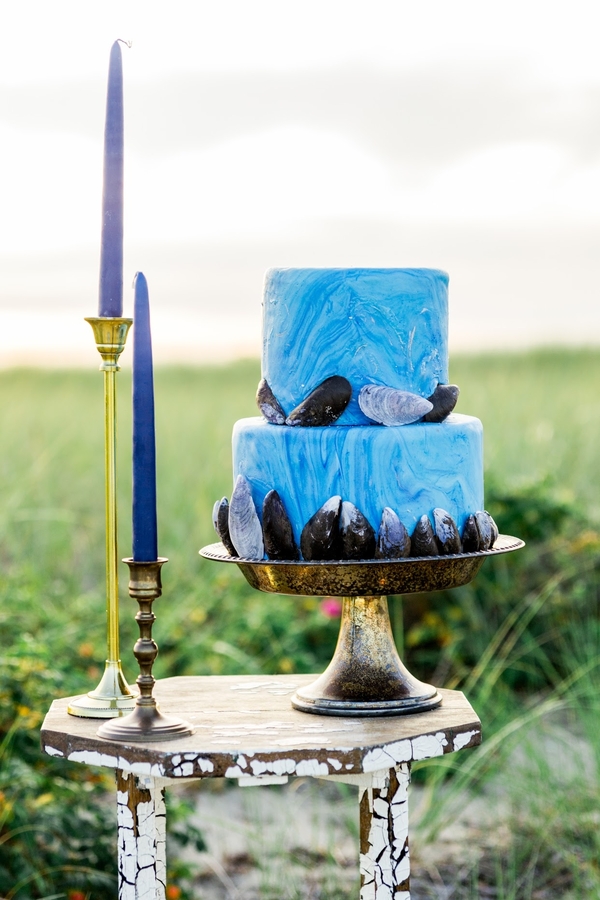 Sea Side Siren Bride Styled Shoot on The Newport Bride