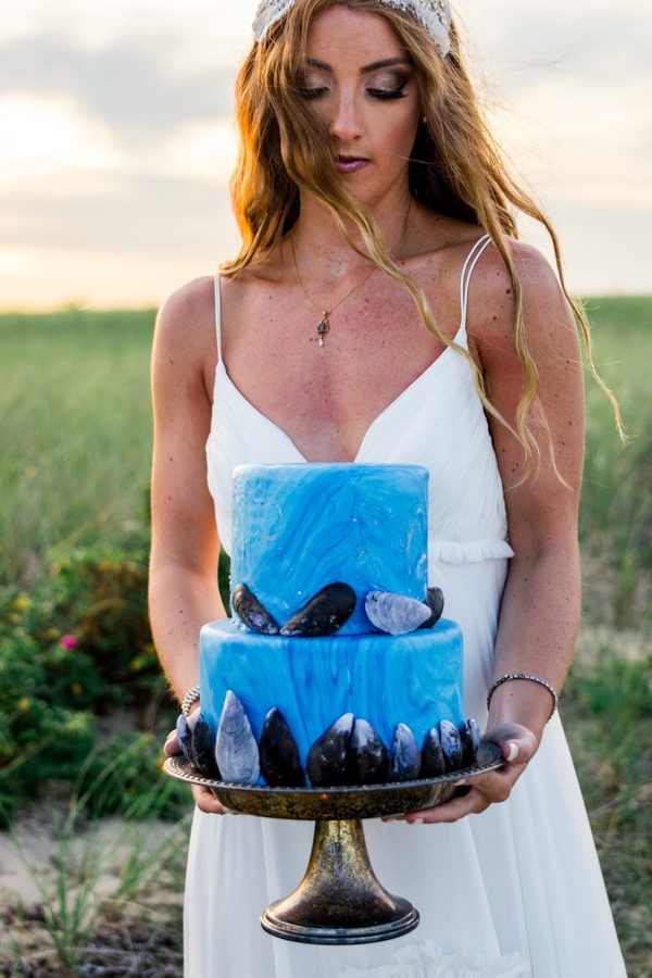 Sea Side Siren Bride Styled Shoot on The Newport Bride