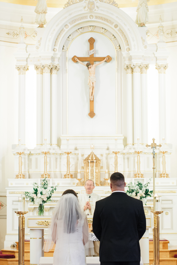 Michaela and Matt's Intimate Castle Hill Inn Wedding on The Newport Bride