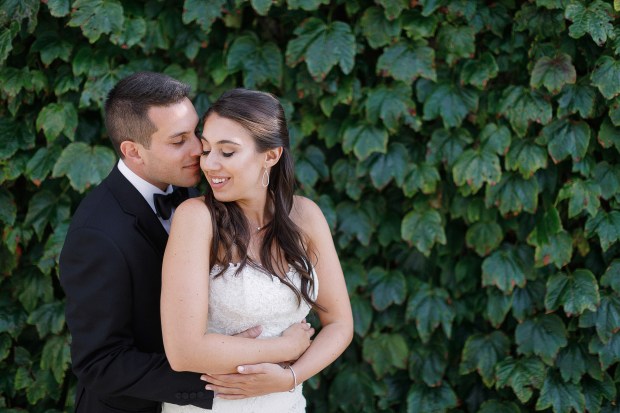 Jacki and Michael's Belle Mer Wedding on The Newport Bride