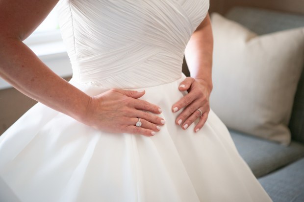 Jason_Stacy_dani_big. fine photography & image studio_STACYJASONDANIFINEWEDDINGSCASTLEHILLINBOHLINNEWPORTRHODEISLAND0152