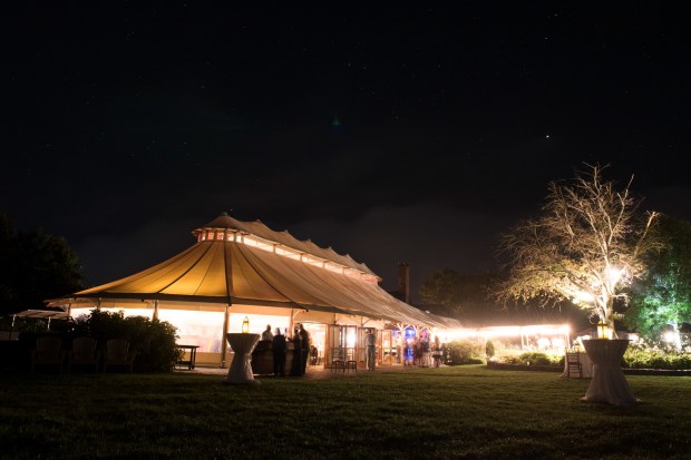 Dusel_Dusel_TwoAdventurousSouls_091418PaigeStephenwedding730_big