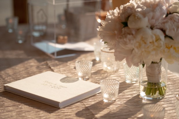 Jason_Stacy_dani_big. fine photography & image studio_STACYJASONDANIFINEWEDDINGSCASTLEHILLINBOHLINNEWPORTRHODEISLAND0918