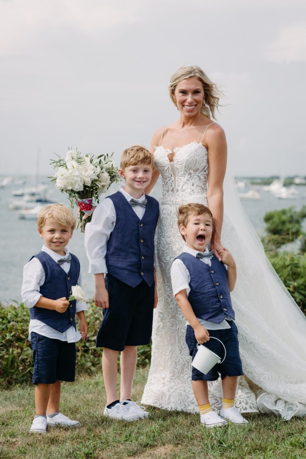 Galasso_Oleynick_BeetampBlossom_HayleyMike05Family55