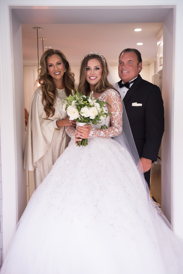 Hadley_Slifer_BenedicteVerleyPhotography_0176OliviaZachWedDIG0176_low