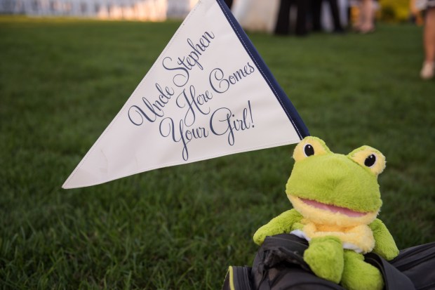 Dusel_Dusel_TwoAdventurousSouls_091418PaigeStephenwedding488_big