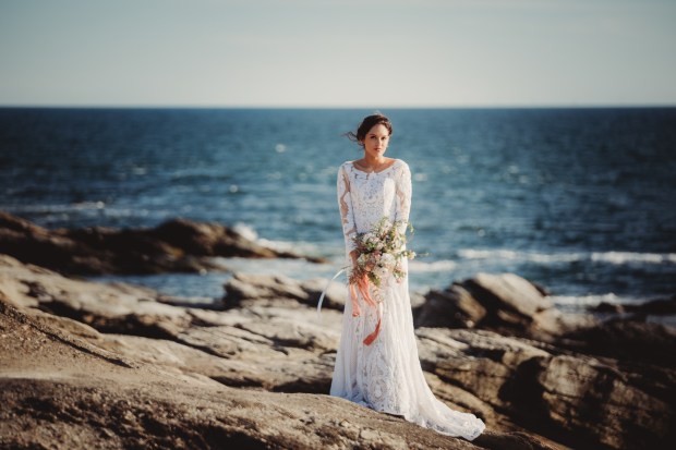 Elegant & Romantic Styled Bridal Shoot in Newport Venue Finishing at Jamestown Cliffs_Harlow & Stone Studios_HSS2803_big