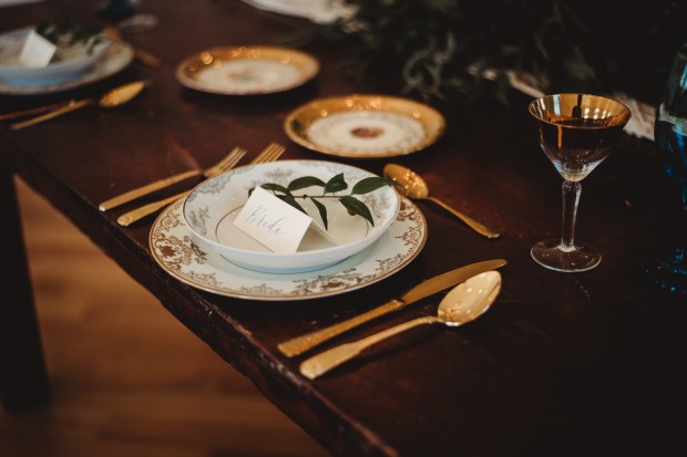 Elegant & Romantic Styled Bridal Shoot in Newport Venue Finishing at Jamestown Cliffs_Harlow & Stone Studios_HSS2370_big