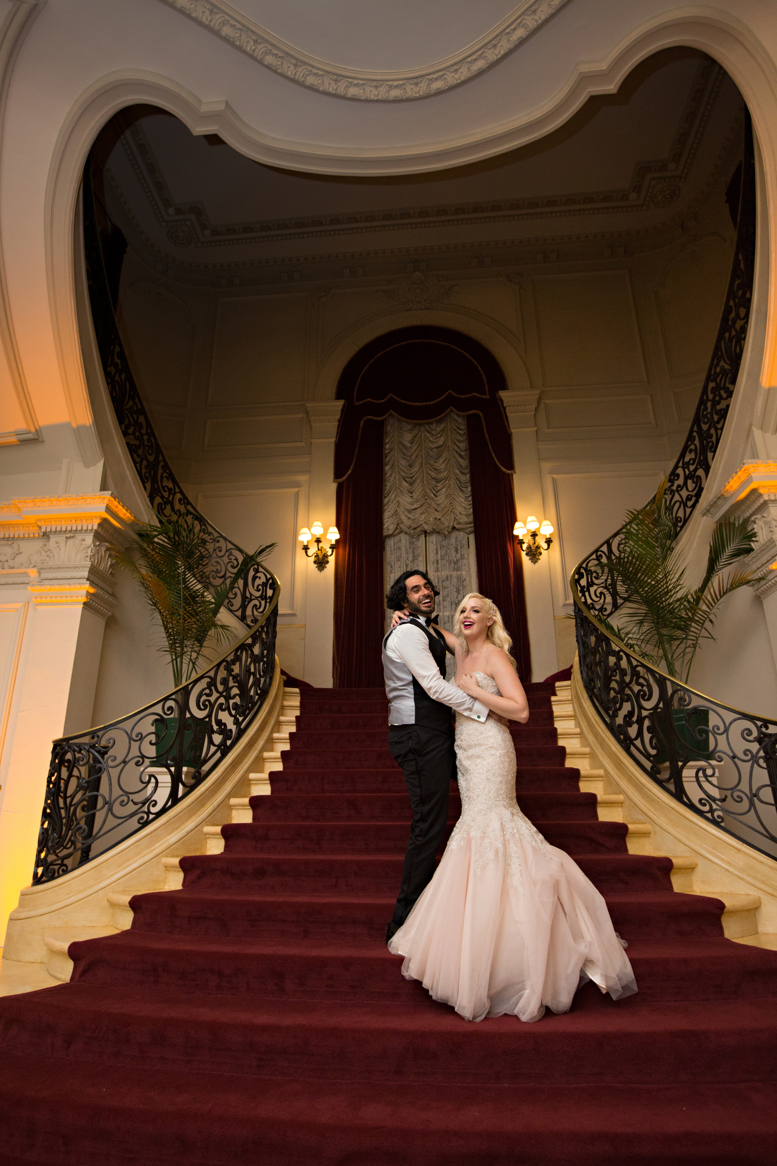 Ariana and Elie's Blush Toned Rosecliff Wedding on The Newport Bride a Rhode Island Wedding Blog