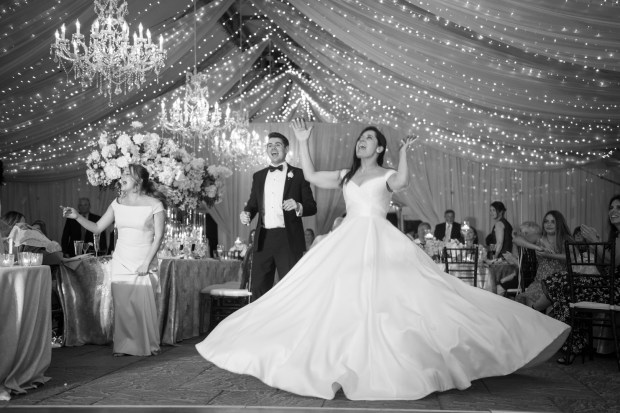 Jason_Stacy_dani_big. fine photography & image studio_STACYJASONDANIFINEWEDDINGSCASTLEHILLINBOHLINNEWPORTRHODEISLAND1353