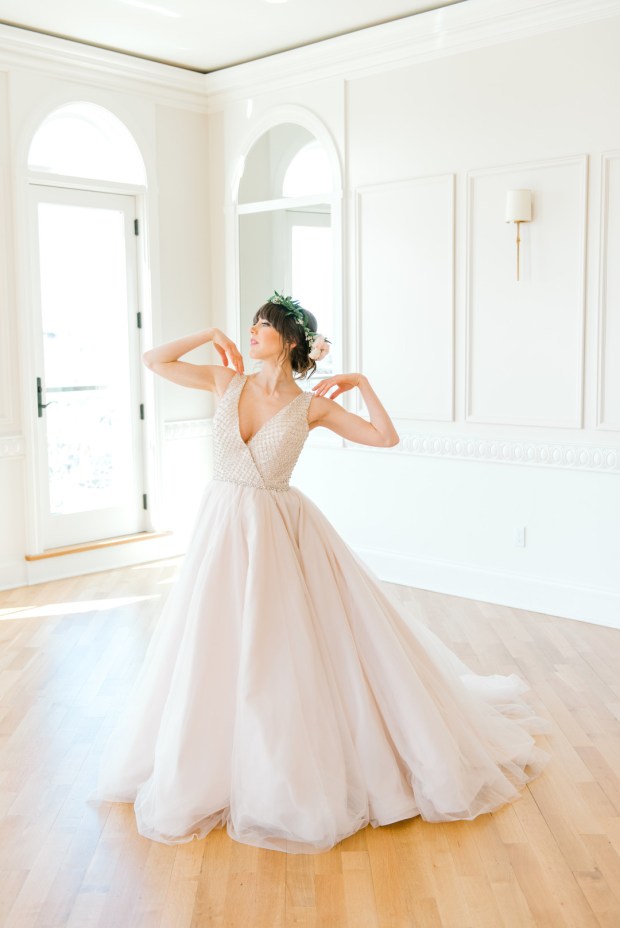 Blush Romantic Ballerina Bridal_Alicia Ann Photographie_blushballerinabridalnewportweddingphotography184_big