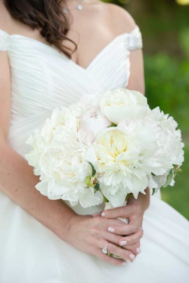 Jason_Stacy_dani_big. fine photography & image studio_STACYJASONDANIFINEWEDDINGSCASTLEHILLINBOHLINNEWPORTRHODEISLAND0354