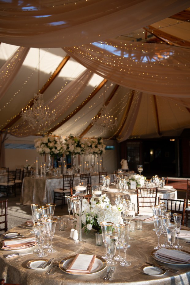 Jason_Stacy_dani_big. fine photography & image studio_STACYJASONDANIFINEWEDDINGSCASTLEHILLINBOHLINNEWPORTRHODEISLAND1028