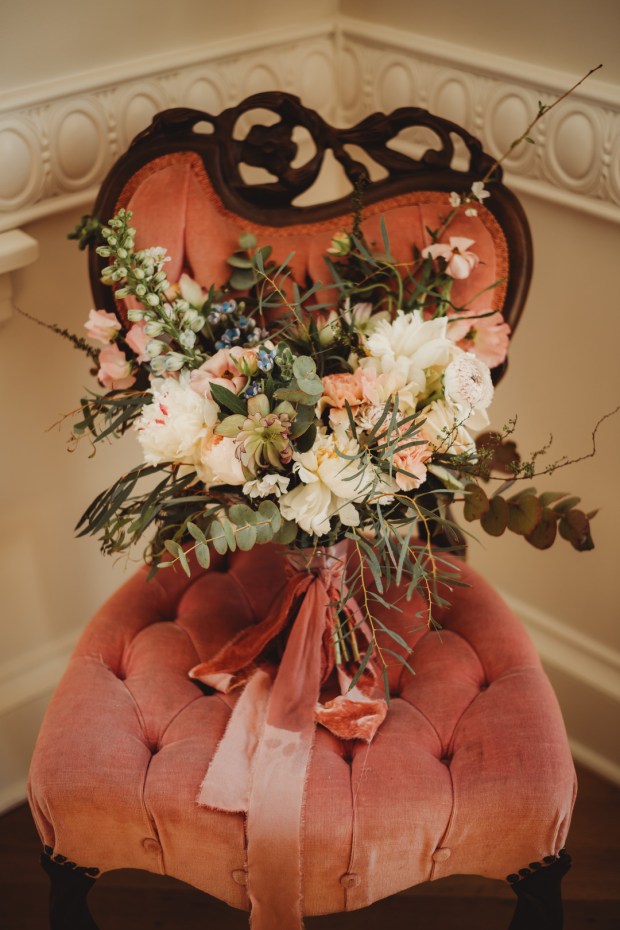 Elegant & Romantic Styled Bridal Shoot in Newport Venue Finishing at Jamestown Cliffs_Harlow & Stone Studios_HSS2231_big