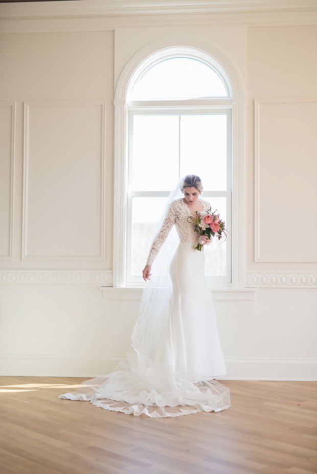 Stylized Bridal Portrait_Ludwig Photography_LudwigPhotography140_big