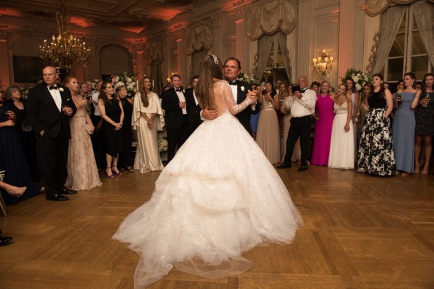 Hadley_Slifer_BenedicteVerleyPhotography_1627OliviaZachWedDIG1627_low