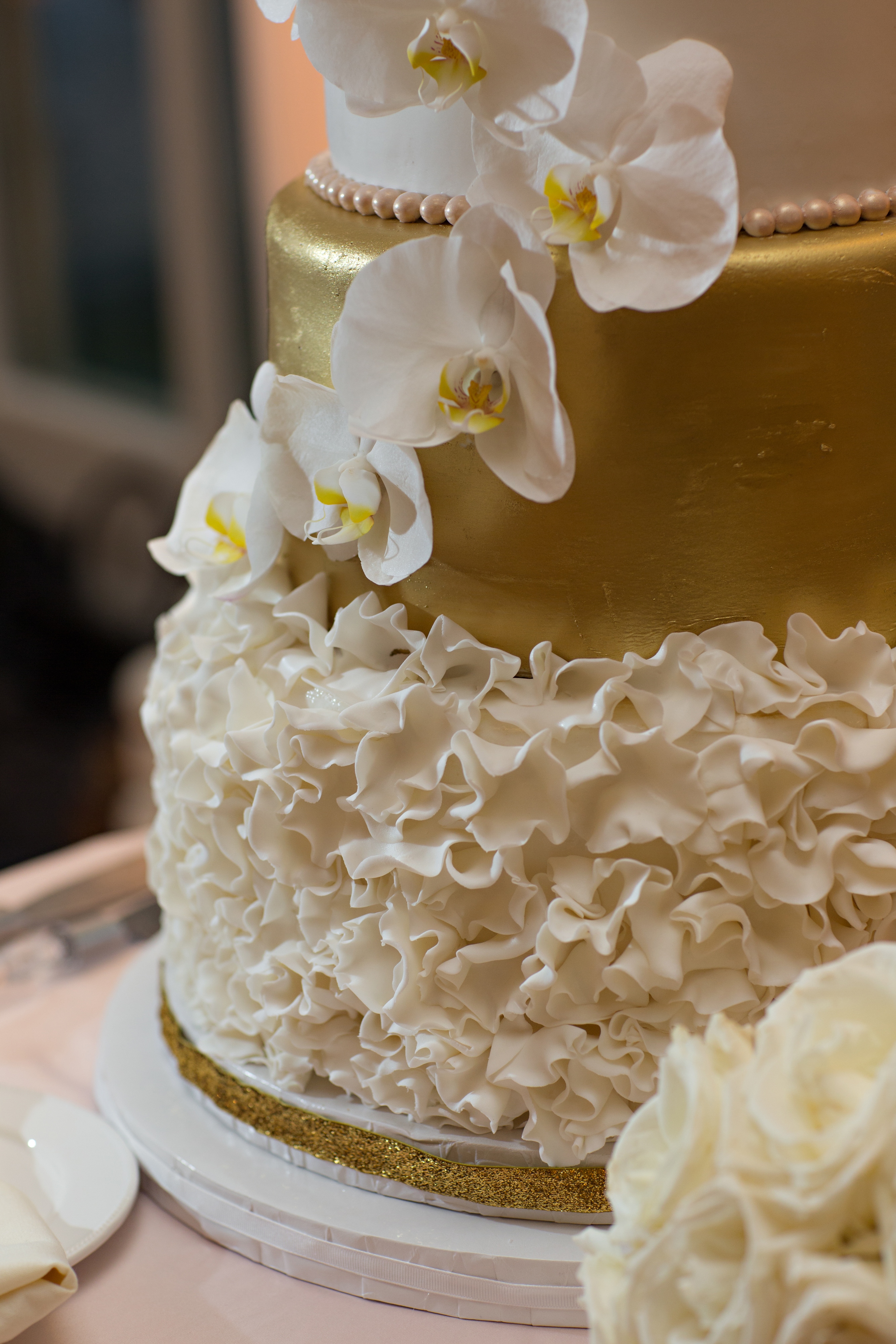 Ariana and Elie's Blush Toned Rosecliff Wedding on The Newport Bride