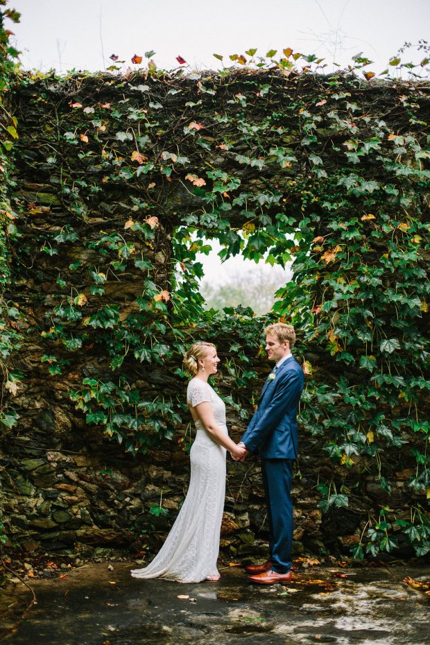 Ellen and Chris's Narragansett Towers Wedding on The Newport Bride a Rhode Island Wedding Blog