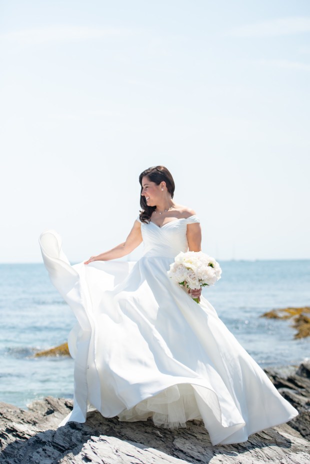 Jason_Stacy_dani_big. fine photography & image studio_STACYJASONDANIFINEWEDDINGSCASTLEHILLINBOHLINNEWPORTRHODEISLAND0217