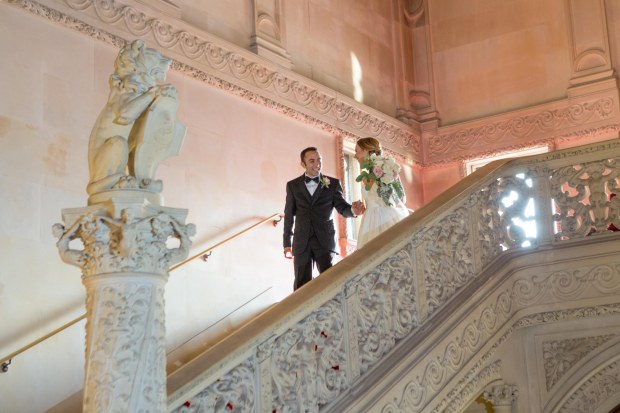 552_AJP2017_3945_07_08_17