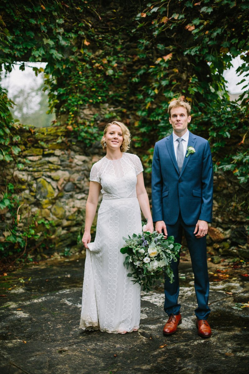 Ellen and Chris's Narragansett Towers Wedding on The Newport Bride a Rhode Island Wedding Blog