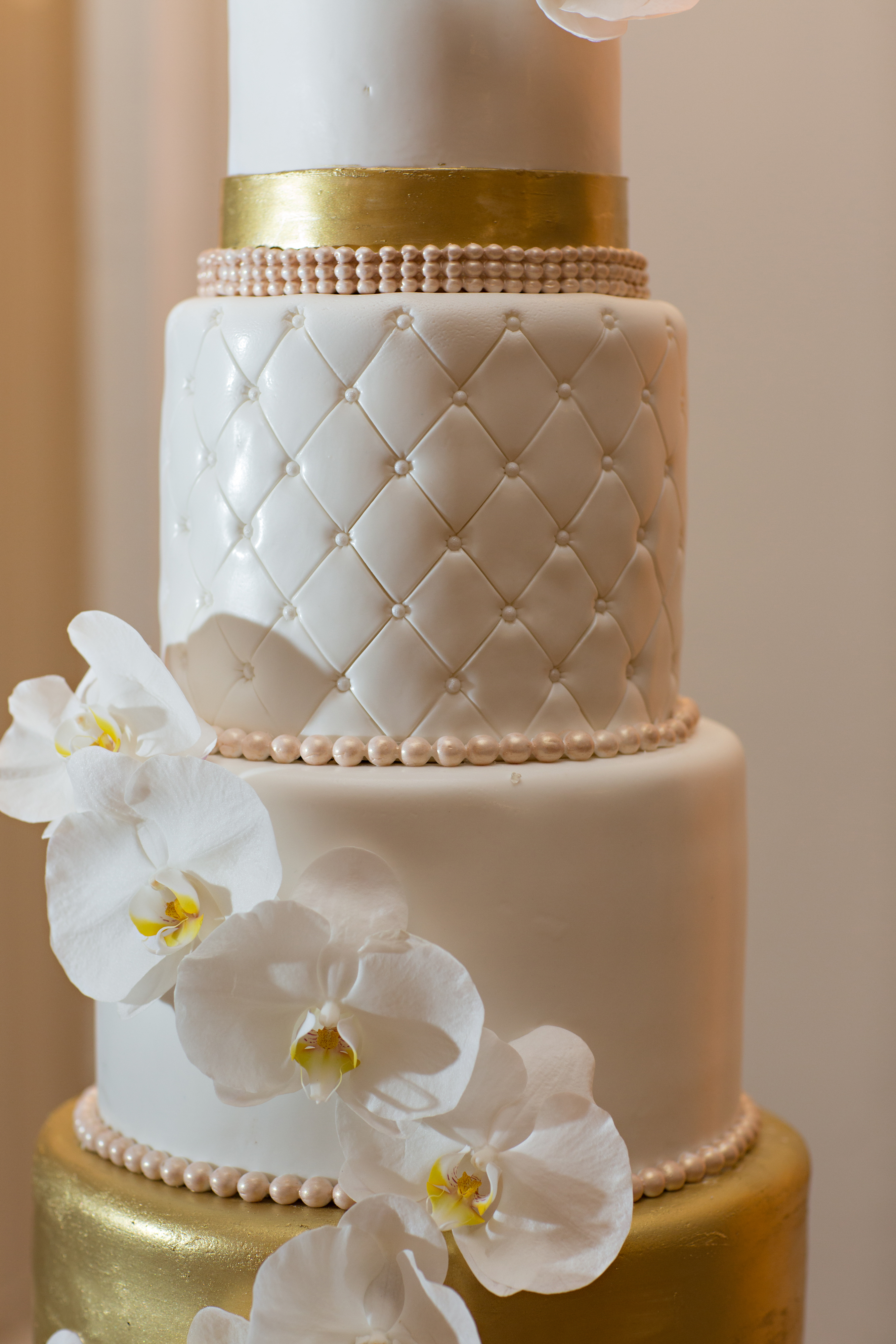 Ariana and Elie's Blush Toned Rosecliff Wedding on The Newport Bride