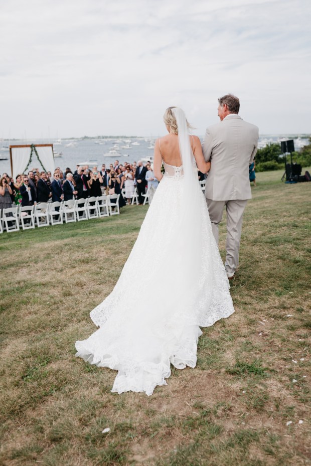 Galasso_Oleynick_BeetampBlossom_HayleyMike04Ceremony82