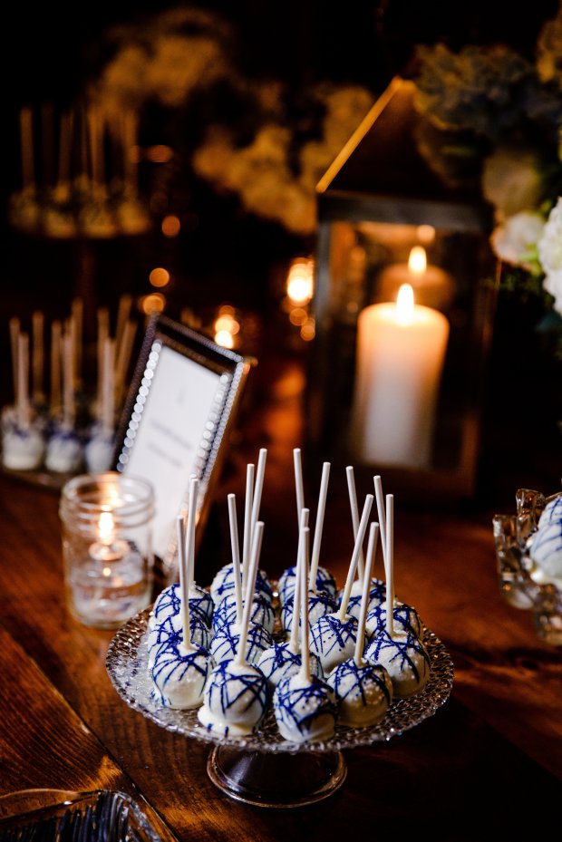 View More: http://zenobiastudios.pass.us/krisandkev