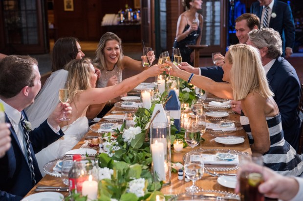 Dusel_Dusel_TwoAdventurousSouls_091418PaigeStephenwedding592_big