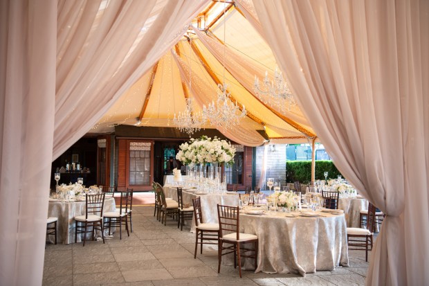 Jason_Stacy_dani_big. fine photography & image studio_STACYJASONDANIFINEWEDDINGSCASTLEHILLINBOHLINNEWPORTRHODEISLAND1036