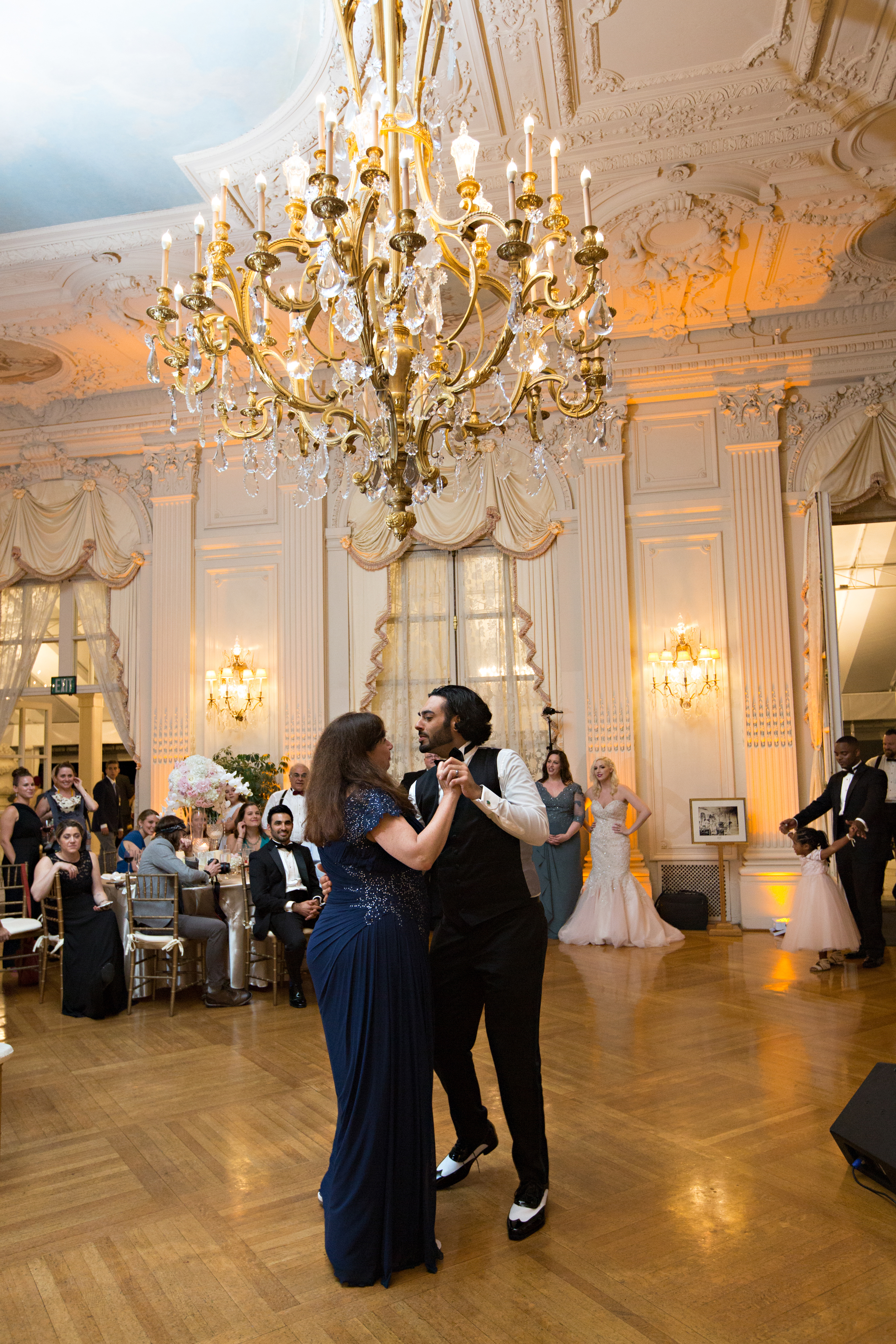 Ariana and Elie's Blush Toned Rosecliff Wedding on The Newport Bride a Rhode Island Wedding Blog