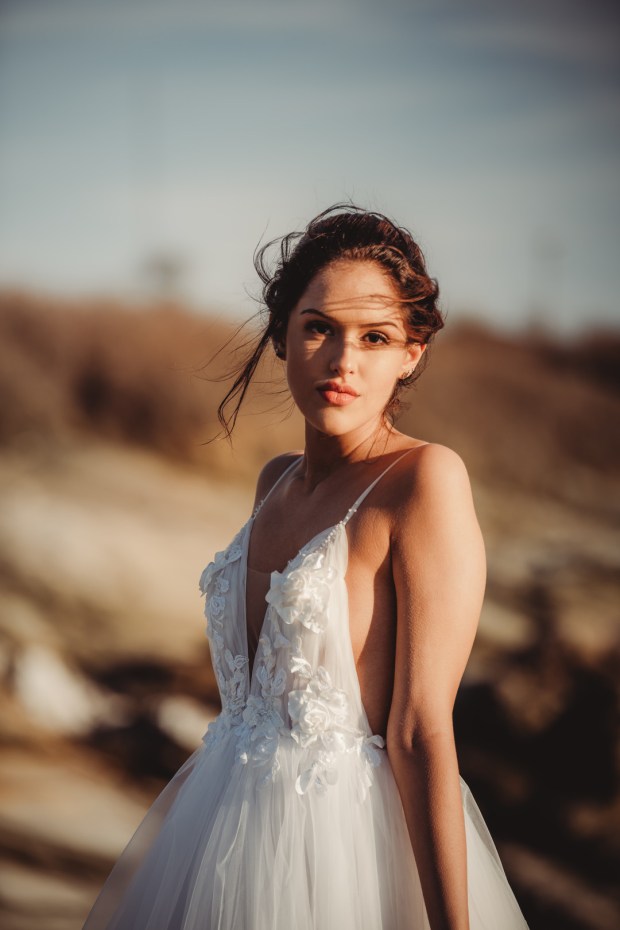 Elegant & Romantic Styled Bridal Shoot in Newport Venue Finishing at Jamestown Cliffs_Harlow & Stone Studios_HSS3147_big