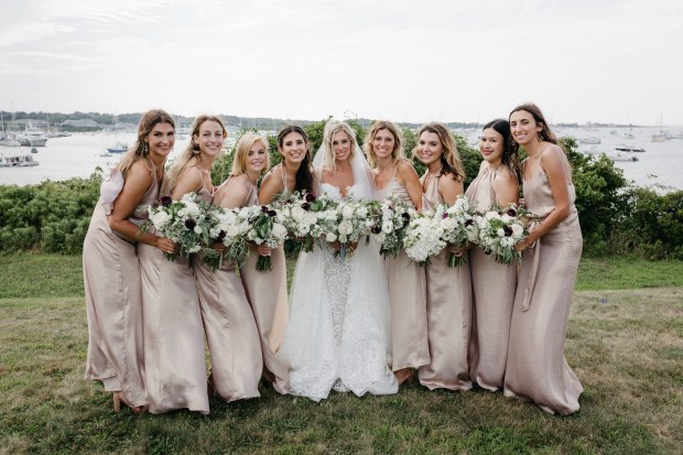 Galasso_Oleynick_BeetampBlossom_HayleyMike03BridalParty113