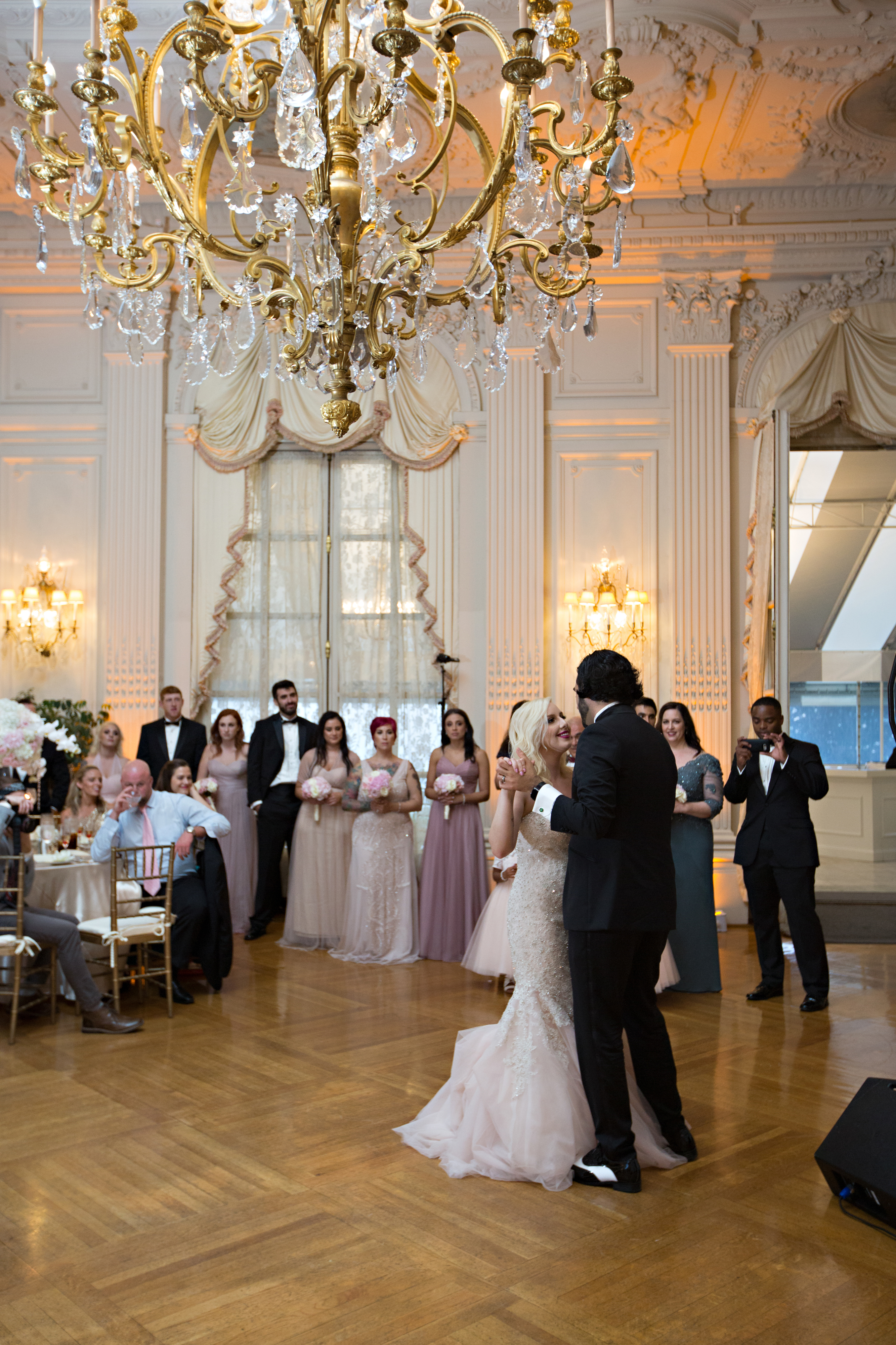 Ariana and Elie's Blush Toned Rosecliff Wedding