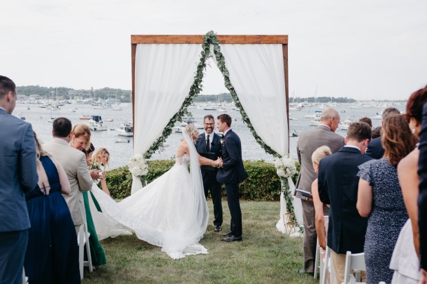 Galasso_Oleynick_BeetampBlossom_HayleyMike04Ceremony96